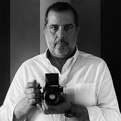 David C Martins